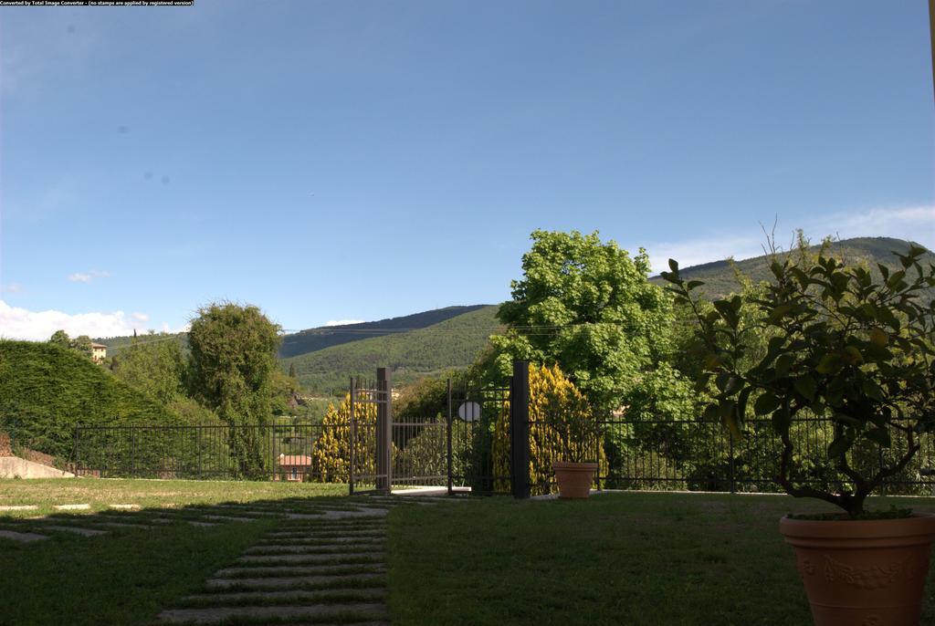 Villa Benvenuto Костермано Екстериор снимка